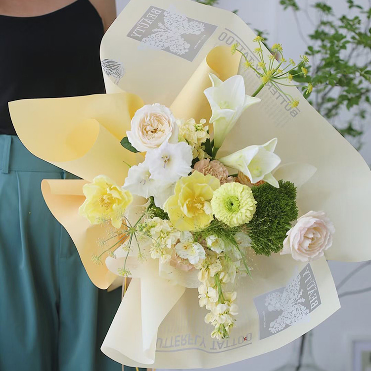 MYHC-14 Fjärilsmönster ogenomskinligt matt omslagspapper för blommor