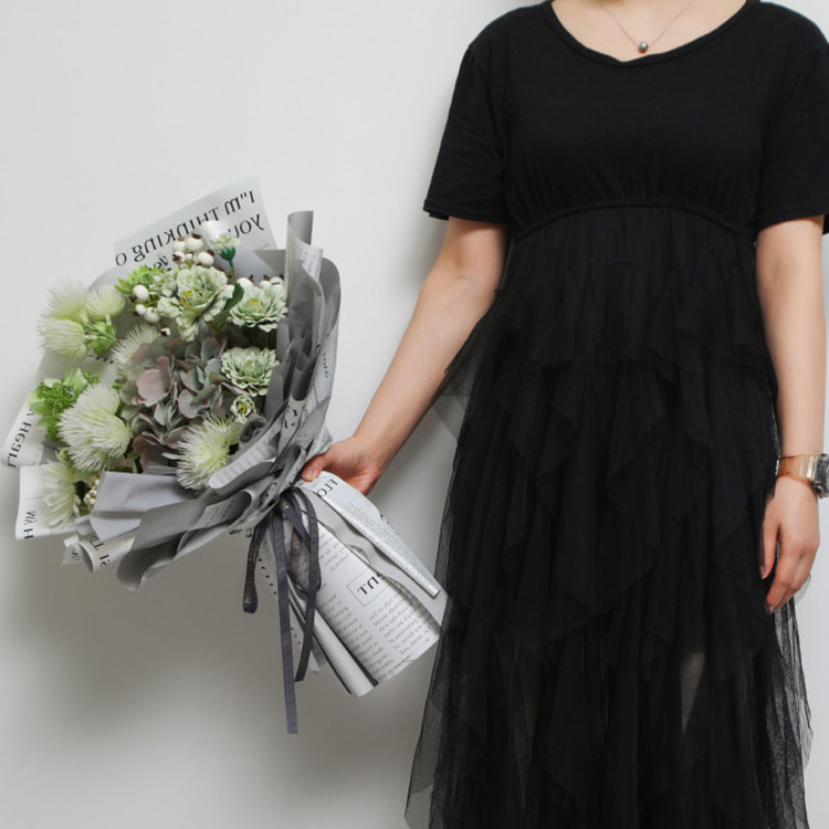 MYHC-64 Enkelsidig vit engelsk tidning, pärlemorfilm, förpackningsfilm för kohudsblommor