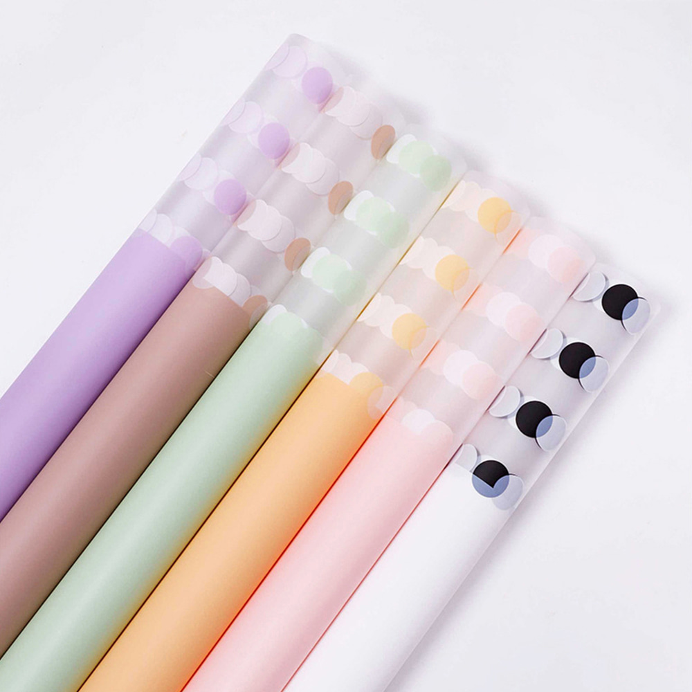 Transparent Polka Dot Flower Omslagspapper